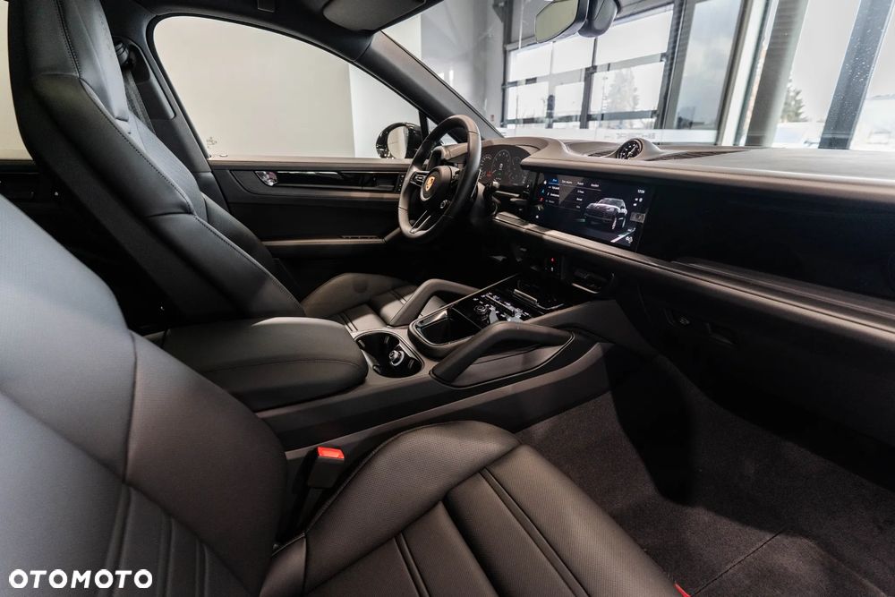 Porsche Cayenne E-Hybrid PHEV - 12