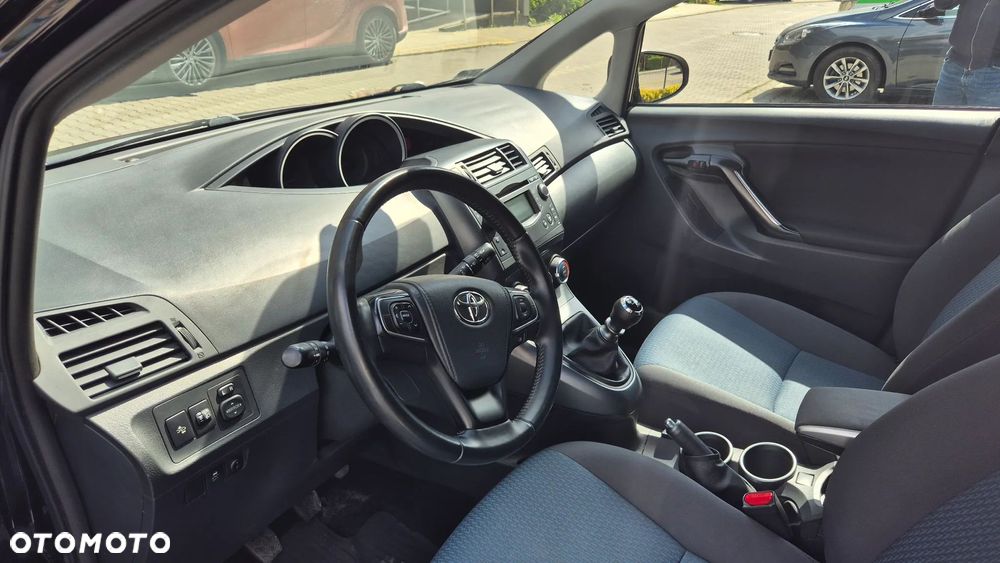 Toyota Verso 1.6 Active EU6 - 14