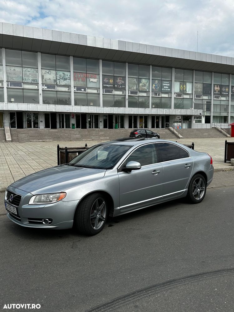 Volvo S80 - 2