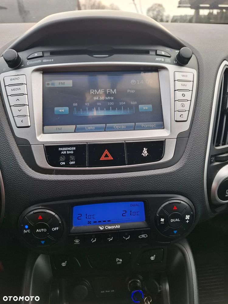 Hyundai ix35 2.0 CRDi Premium 2WD - 18