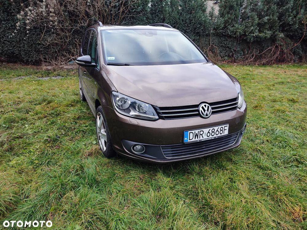 Volkswagen Touran 2.0 TDI DPF Highline DSG - 3