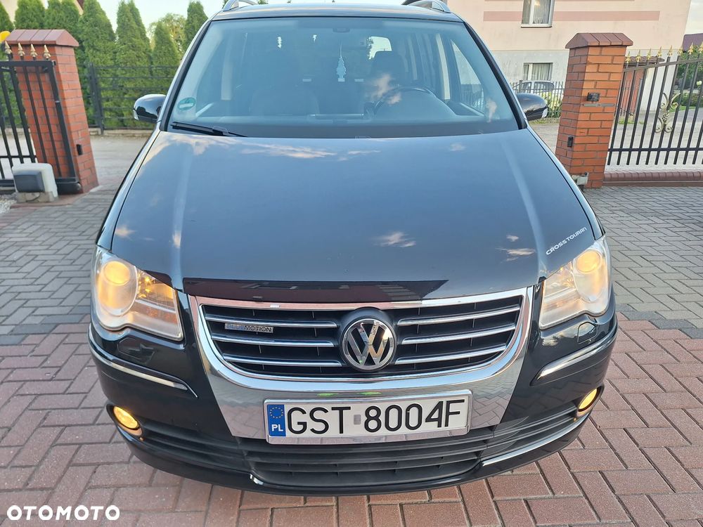 Volkswagen Touran 1.9 TDI DPF Highline - 3