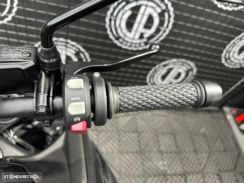 Voge 125RS - 5