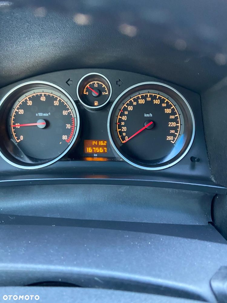 Opel Zafira - 4