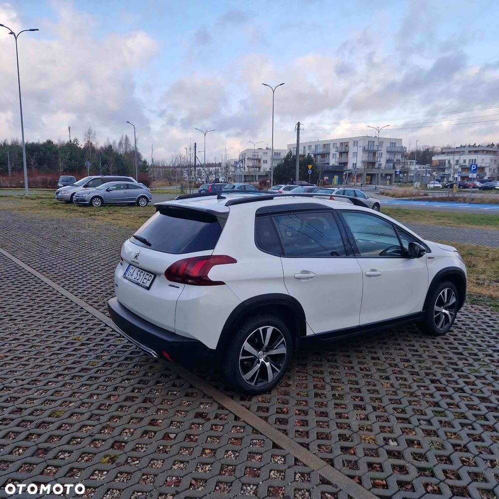 Peugeot 2008 PureTech 110 Stop&Start GT-Line Edition - 4