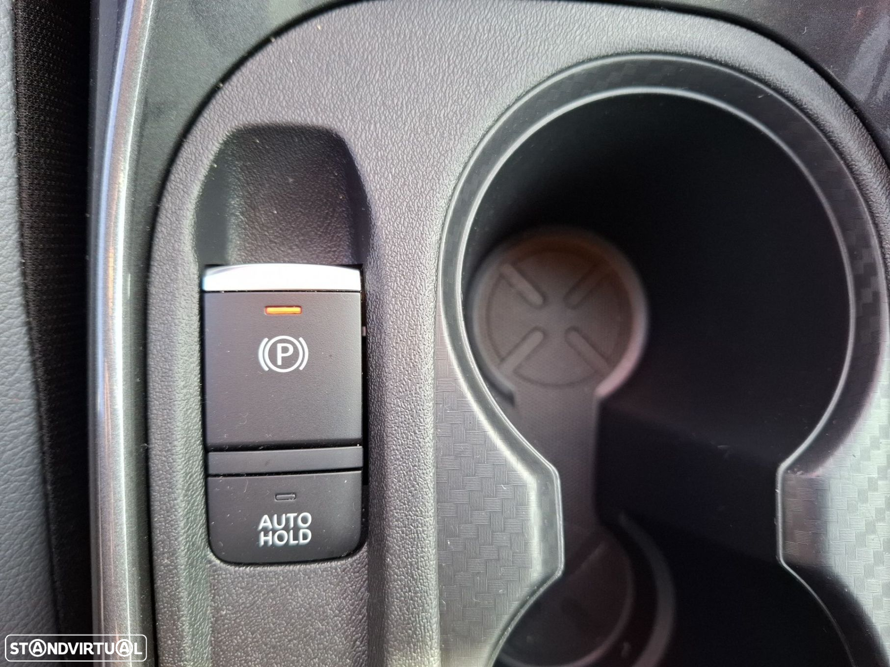 Nissan Juke 1.0 DIG-T N-Connecta NAV.+TwoTone NC DCT - 21