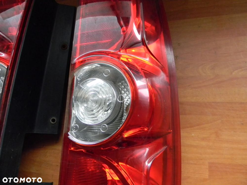 lampa lewa prawa tył OPEL COMBO FIAT DOBLO II 10-22 EUROPA - 3