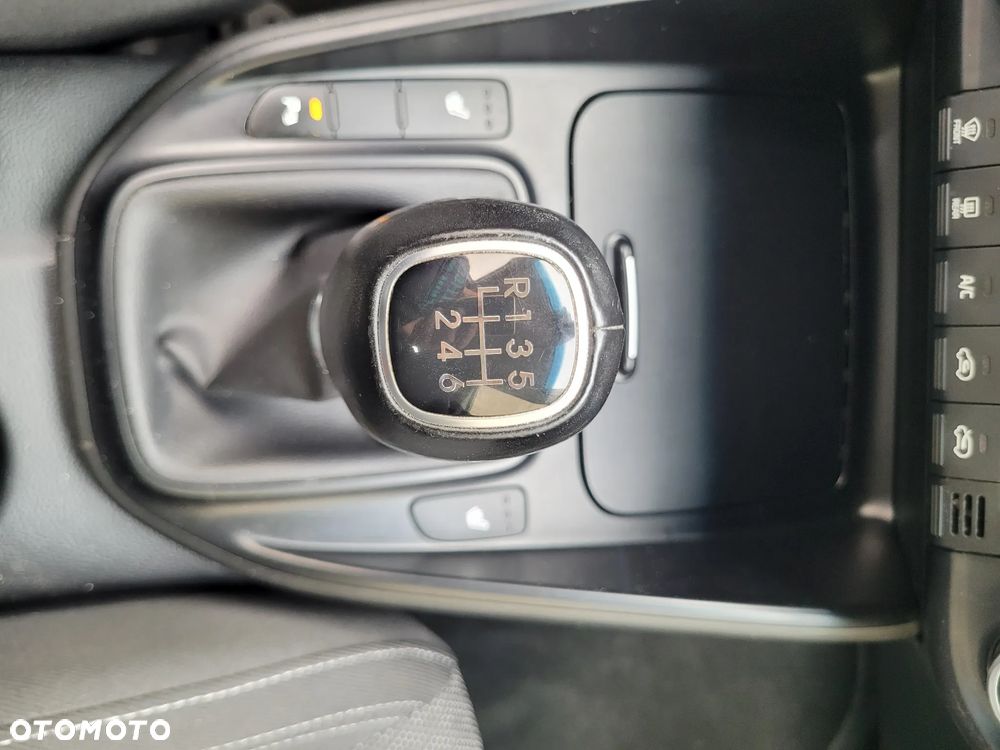 Kia Carens 1.6 GDI ISG Vision - 5