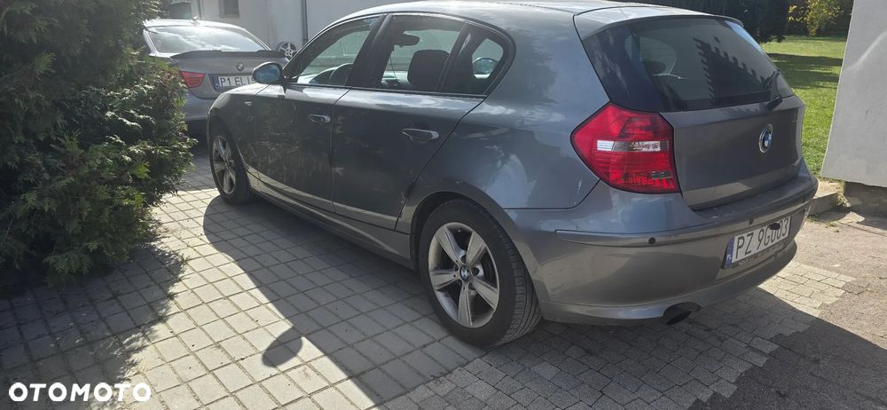 BMW Seria 1 118i - 3
