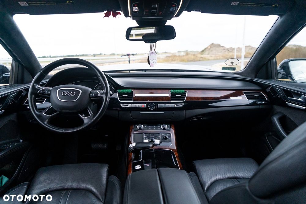Audi A8 4.0 TFSI L Quattro - 10