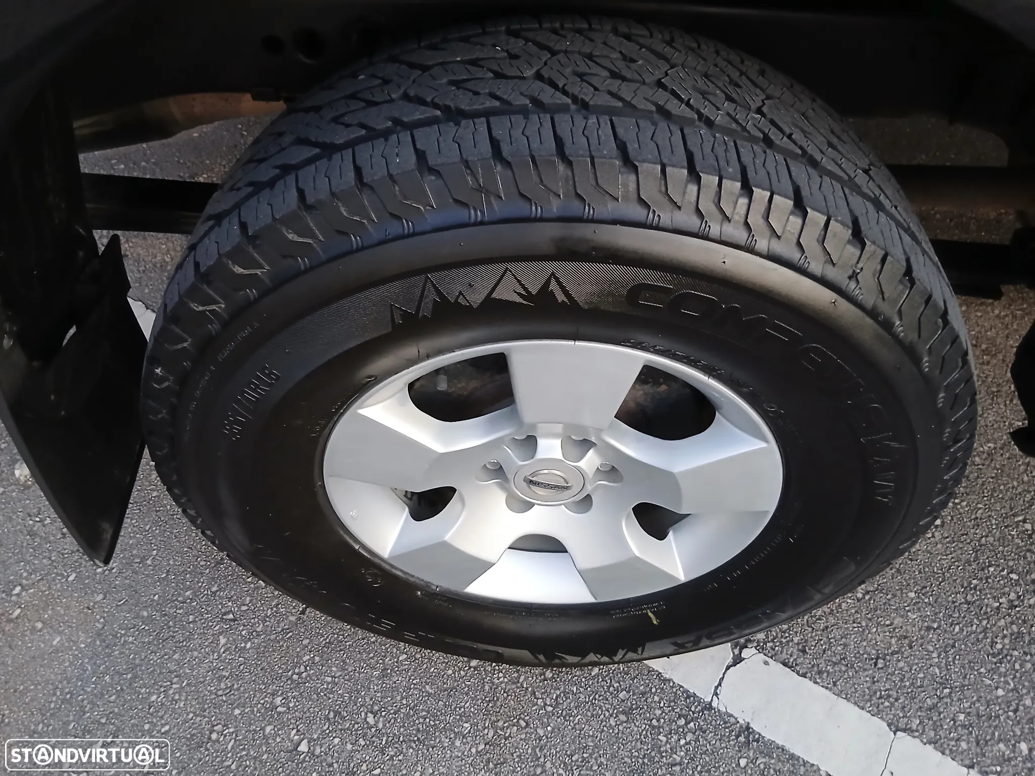 Nissan Navara Nav 2.5 dCi CD SE Comf+C-C+BDT - 17