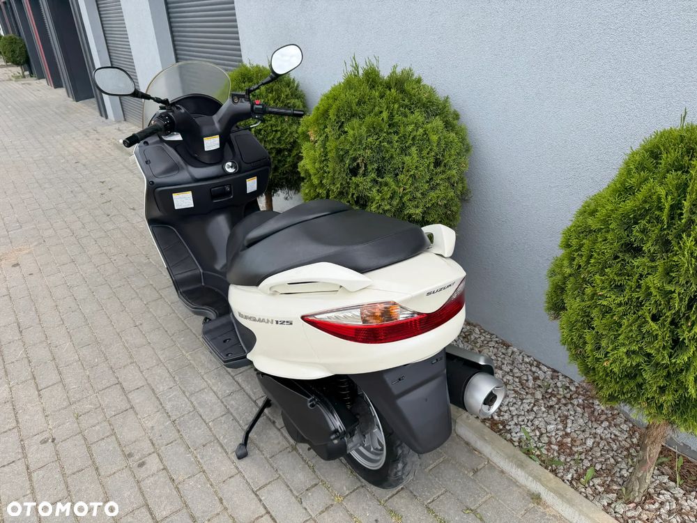 Suzuki Burgman - 39