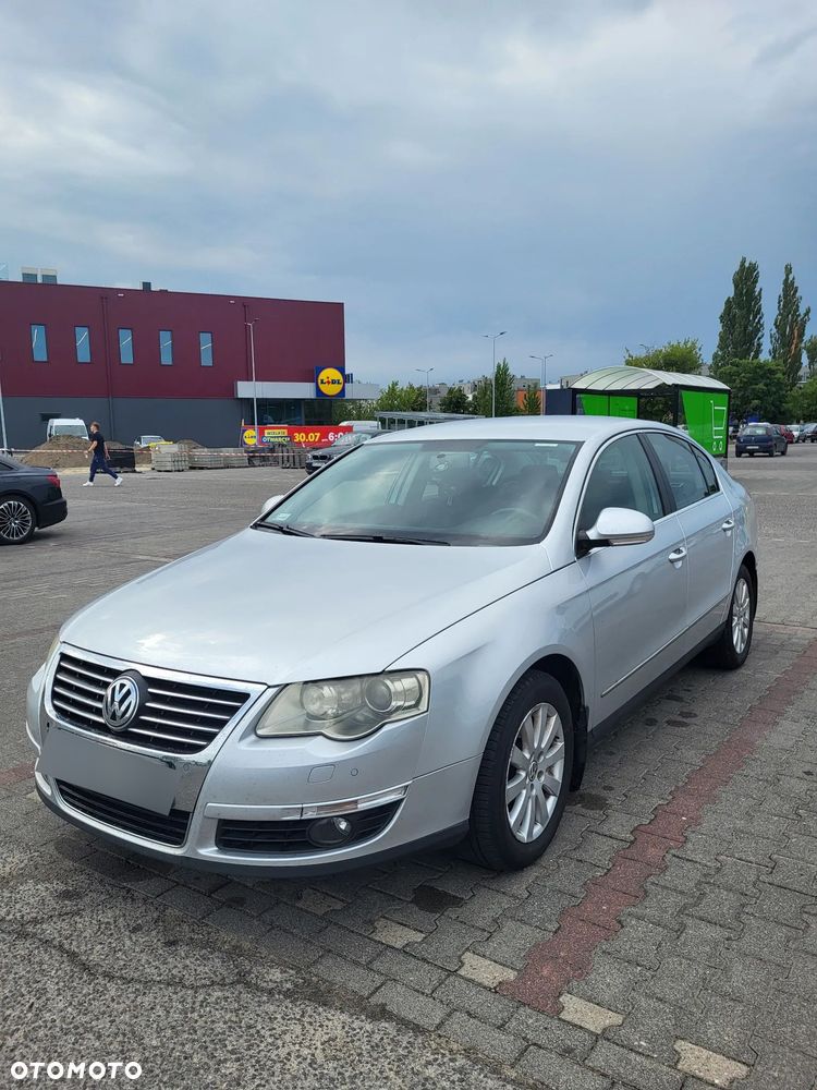 Volkswagen Passat 1.8 TSI Trendline - 20