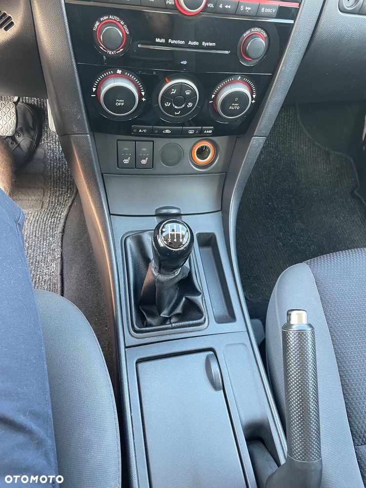 Mazda 3 1.6 Exclusive - 18