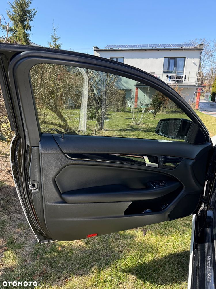 Mercedes-Benz Klasa C - 16