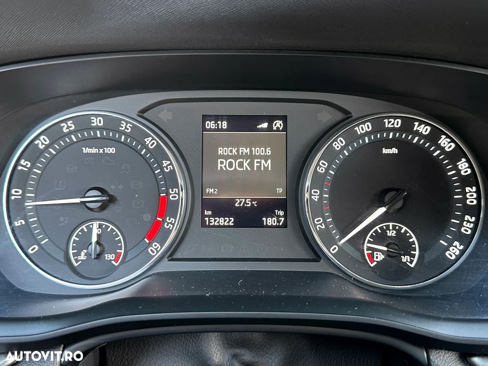 Skoda Octavia 2.0 TDI Style - 19