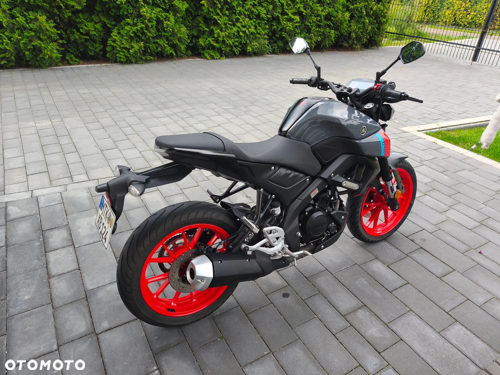 Yamaha MT - 3