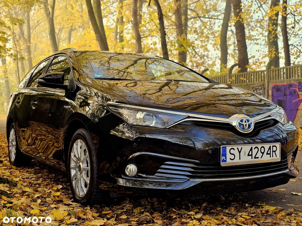 Toyota Auris 1.8 HSD Luna - 23