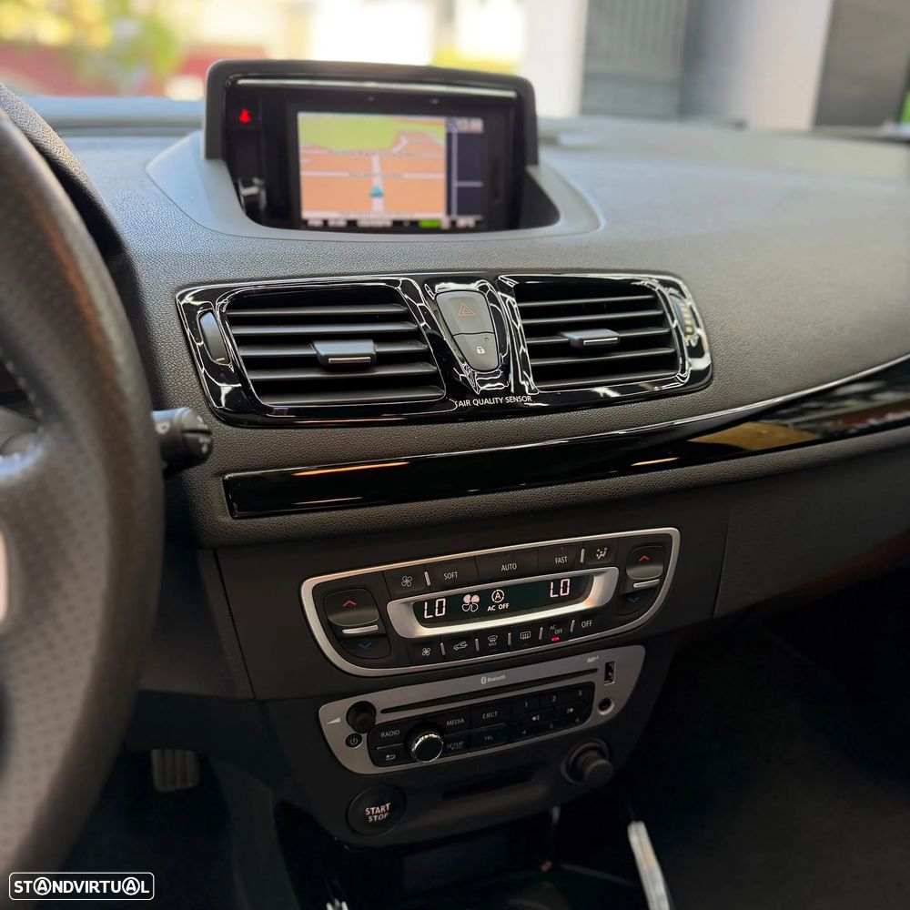 Renault Mégane Coupe 1.5 dCi Bose Edition SS - 14