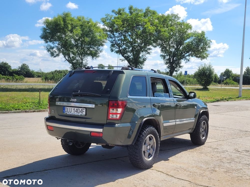 Jeep Grand Cherokee - 4