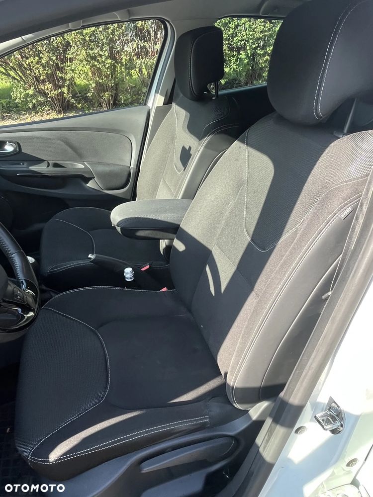 Renault Clio 1.5 dCi Energy Eco Zen - 11