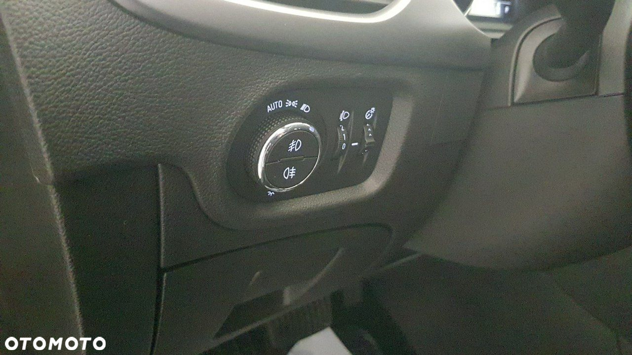 Opel Astra - 25