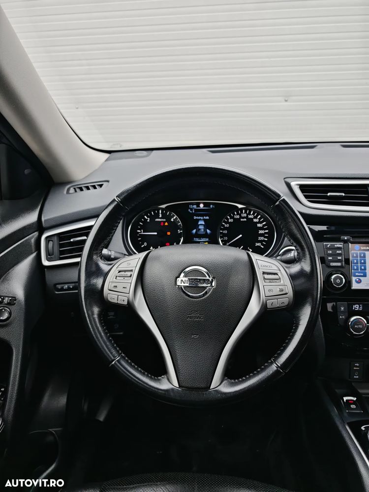 Nissan X-Trail 1.6 dCi N-Connecta - 18