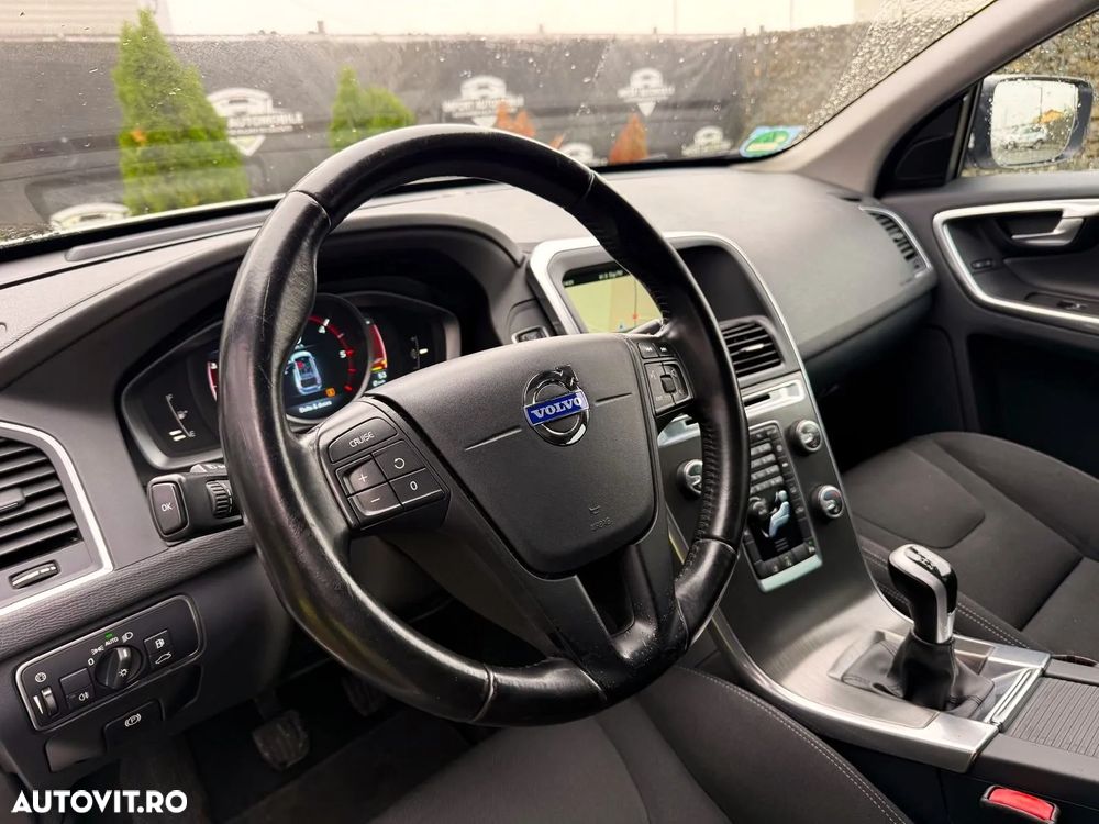 Volvo XC 60 D3 Linje Inscription - 5