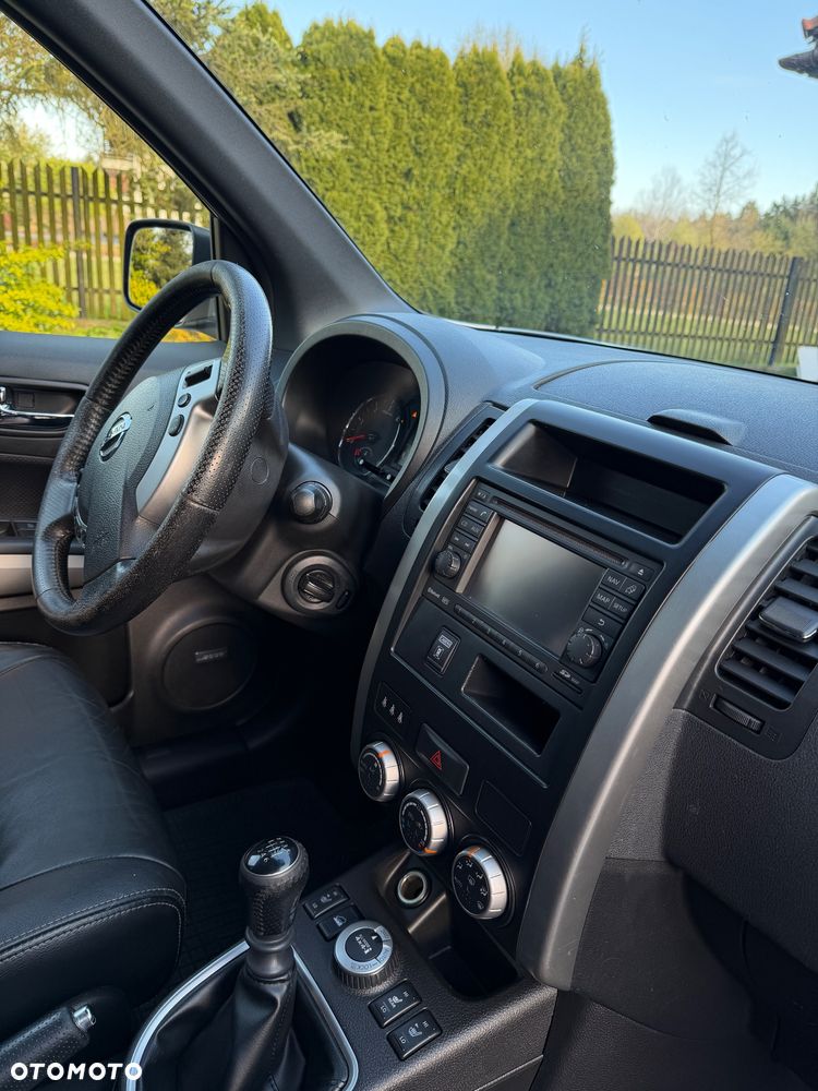 Nissan X-Trail - 15
