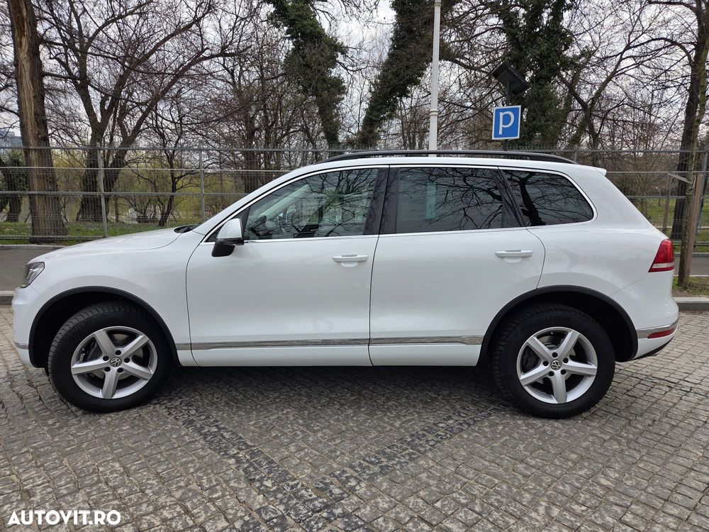 Volkswagen Touareg - 2