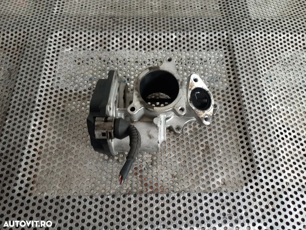 Clapeta Acceleratie Audi A4 A6 C6 2.0 Tdi Cod Motor BRE - 3