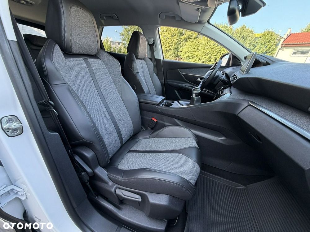 Peugeot 3008 PureTech 130 Stop & Start GPF Active - 32