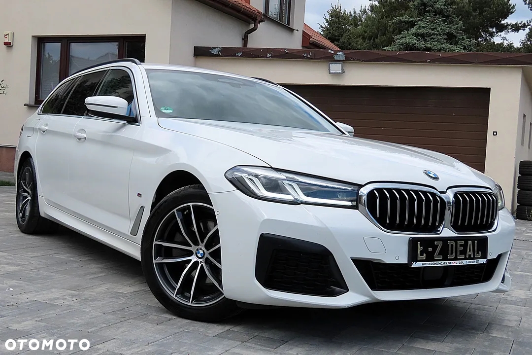 BMW Seria 5 520d xDrive Touring M Sport Edition - 3
