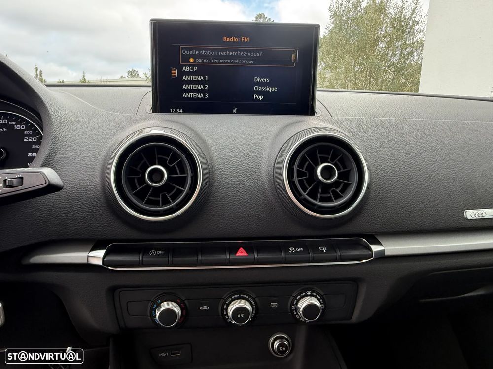 Audi A3 Sportback 1.6 TDI Advance - 26