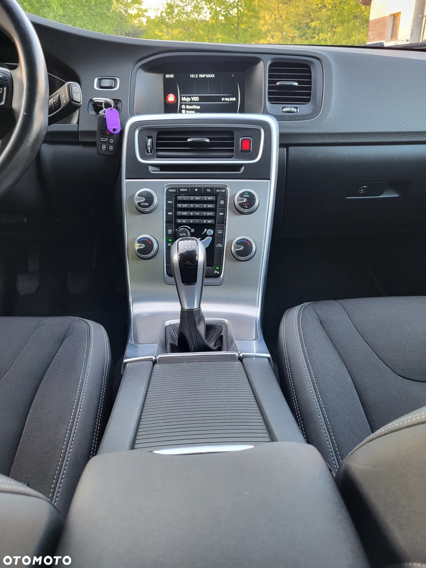 Volvo V60 D4 Drive-E Ocean Race - 36