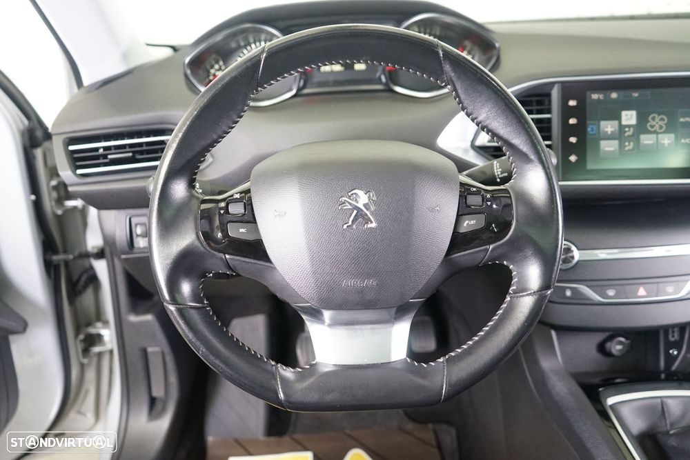 Peugeot 308 SW 1.6 BlueHDi Allure - 20