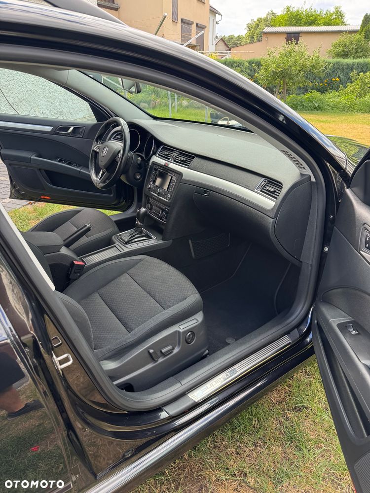 Skoda Superb 2.0 TDI DSG Ambition - 15