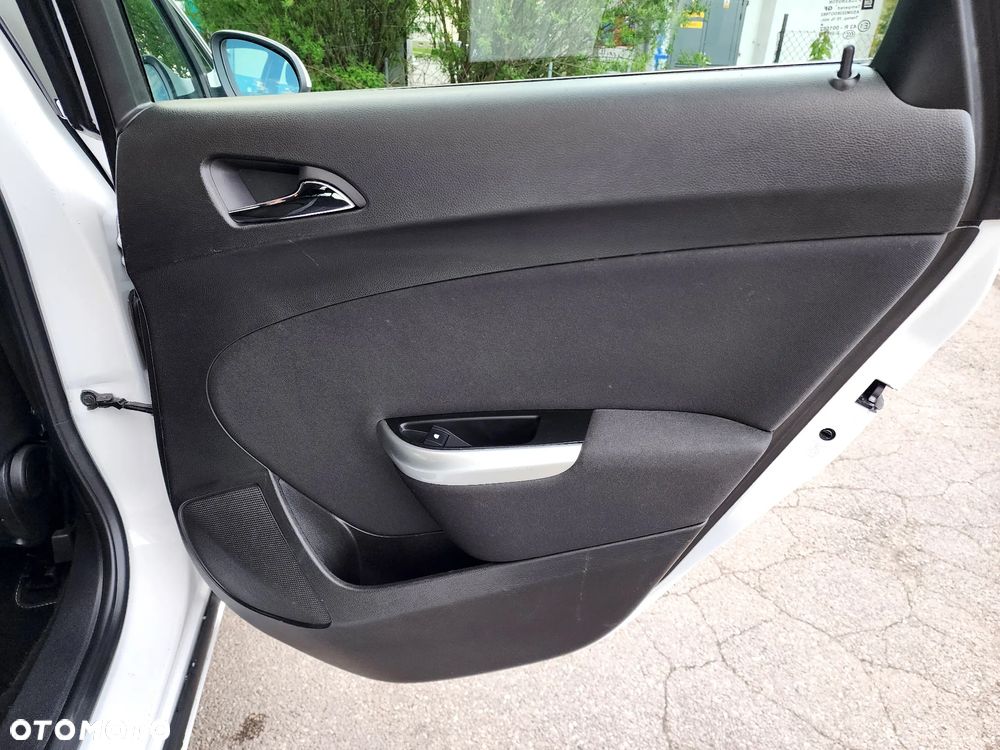 Opel Astra 1.6 Turbo Edition Sport - 39