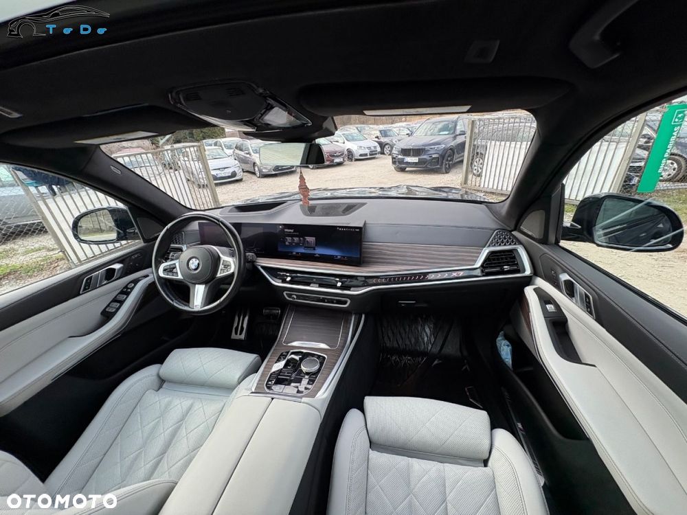 BMW X7 xDrive40i mHEV Individual Edition sport - 34