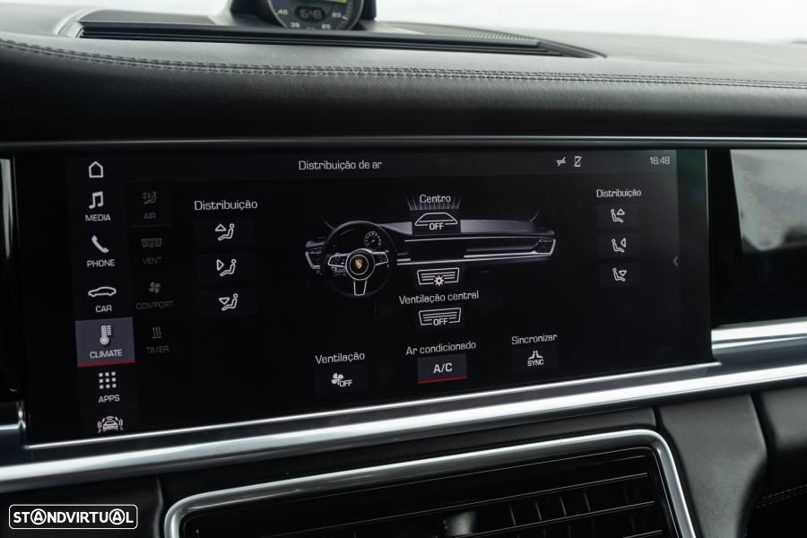 Porsche Panamera Sport Turismo 4 E-Hybrid - 46