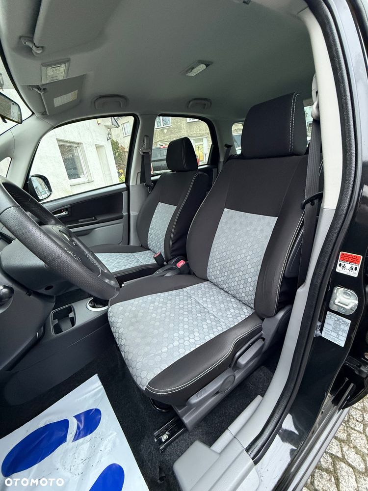 Suzuki SX4 1.6 VVT 4x4 Limited - 11