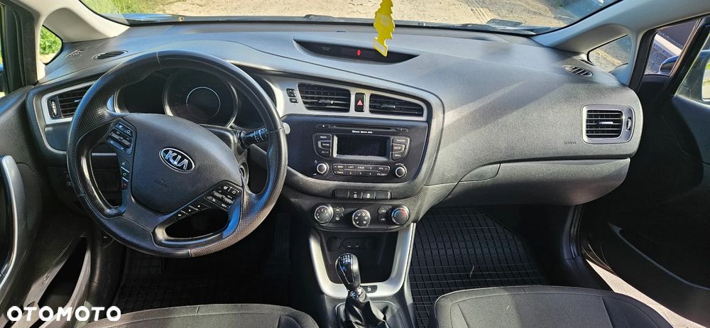 Kia Ceed Cee'd 1.6 CRDi L - 14