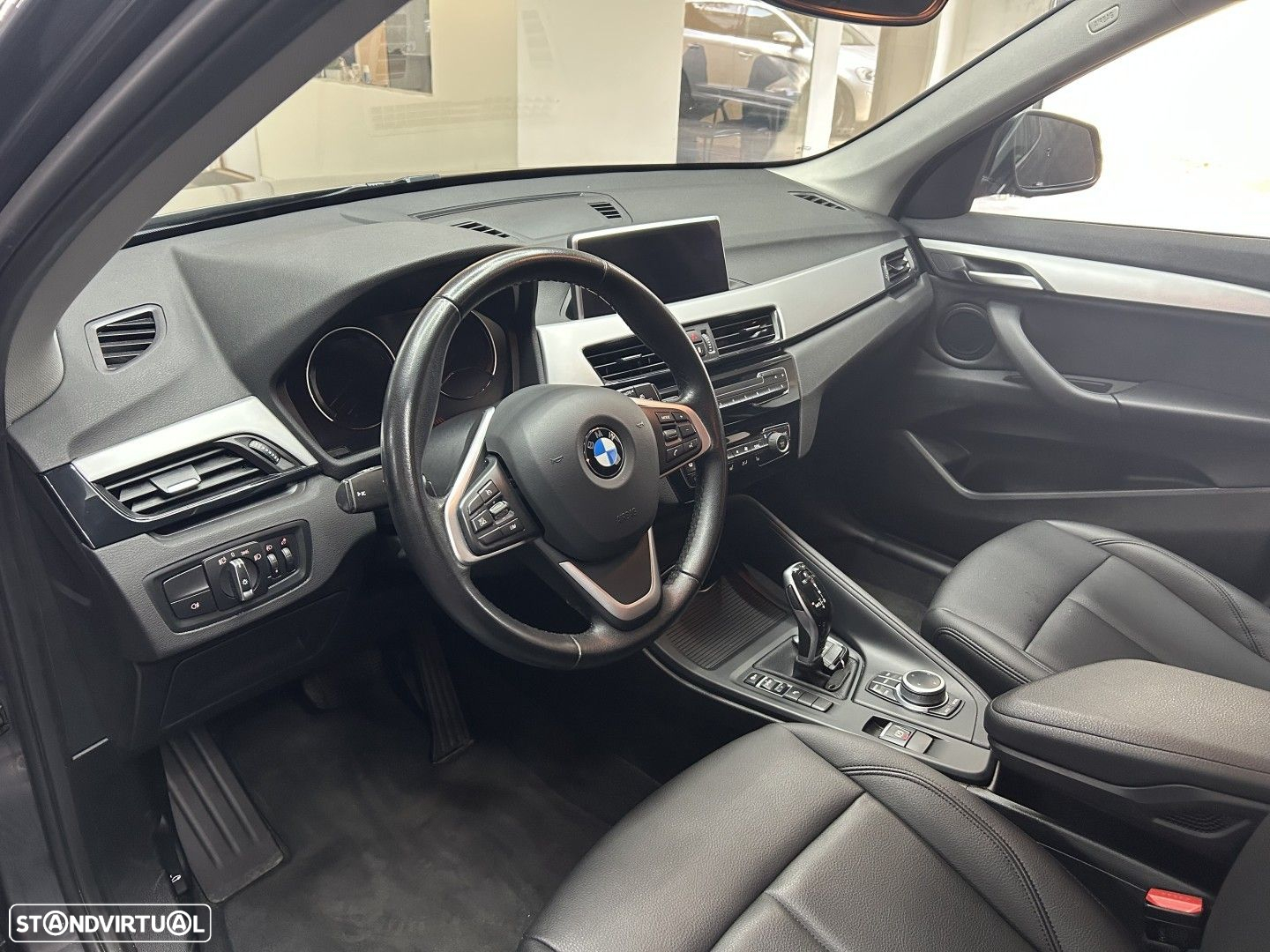 BMW X1 16 d sDrive Advantage Auto - 11