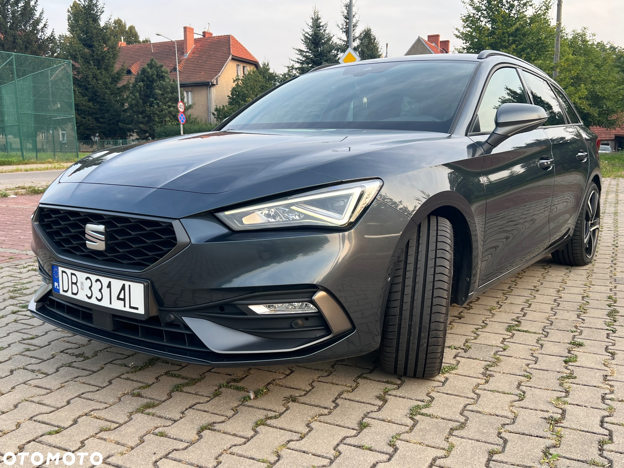 Seat Leon 2.0 TDI FR S&S DSG - 10