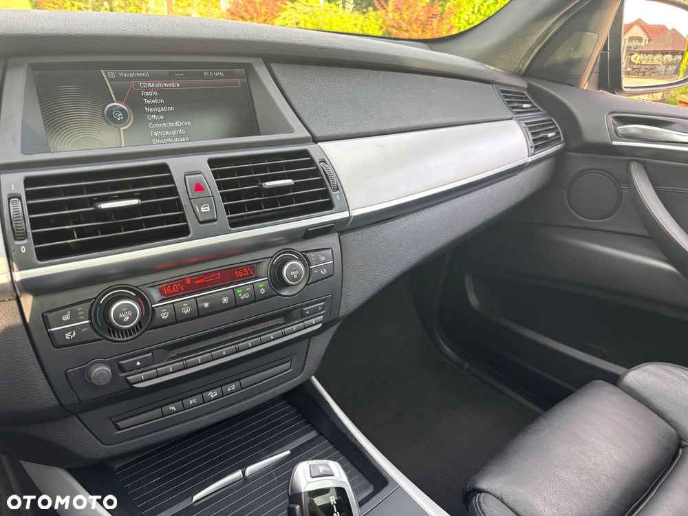 BMW X5 xDrive30d - 37