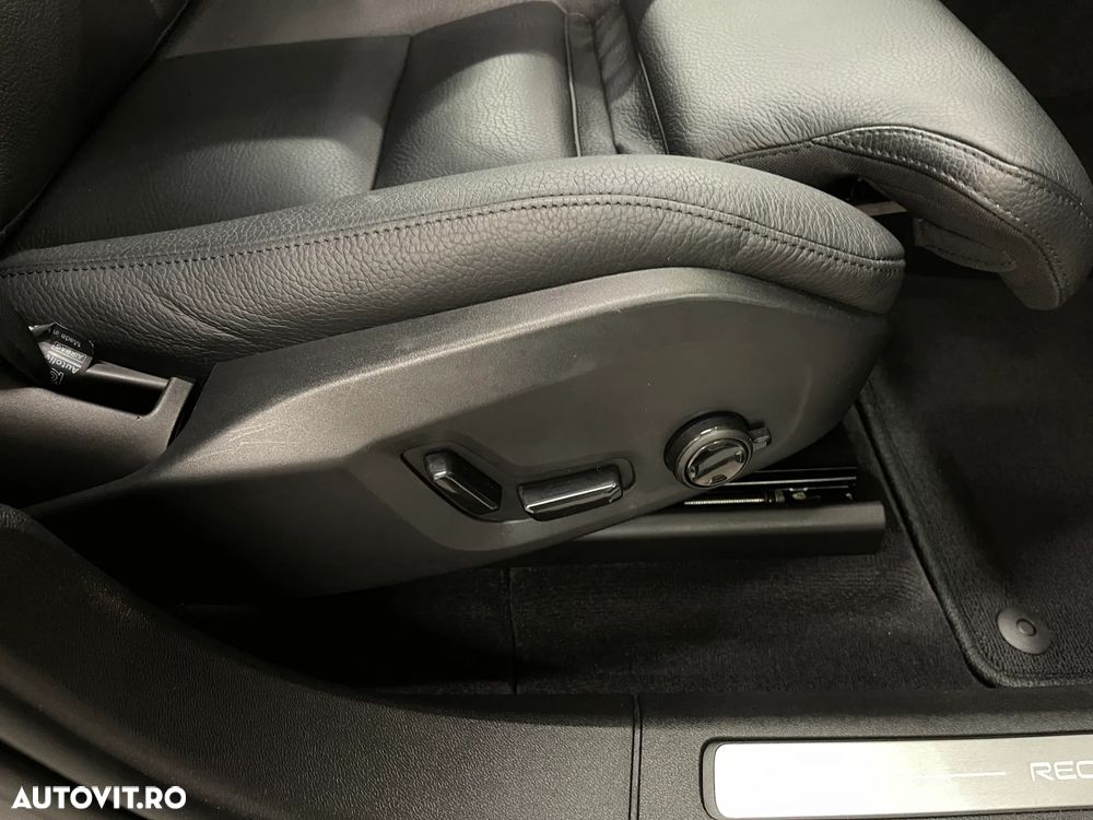 Volvo XC 60 T6 AWD Recharge Geartronic Inscription - 27