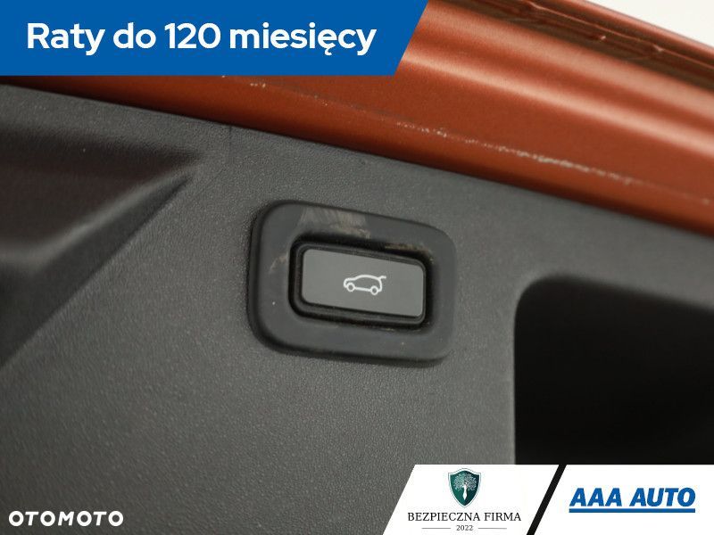 Land Rover Discovery Sport - 16