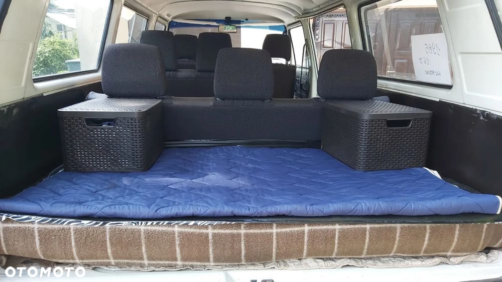 Volkswagen Transporter - 21