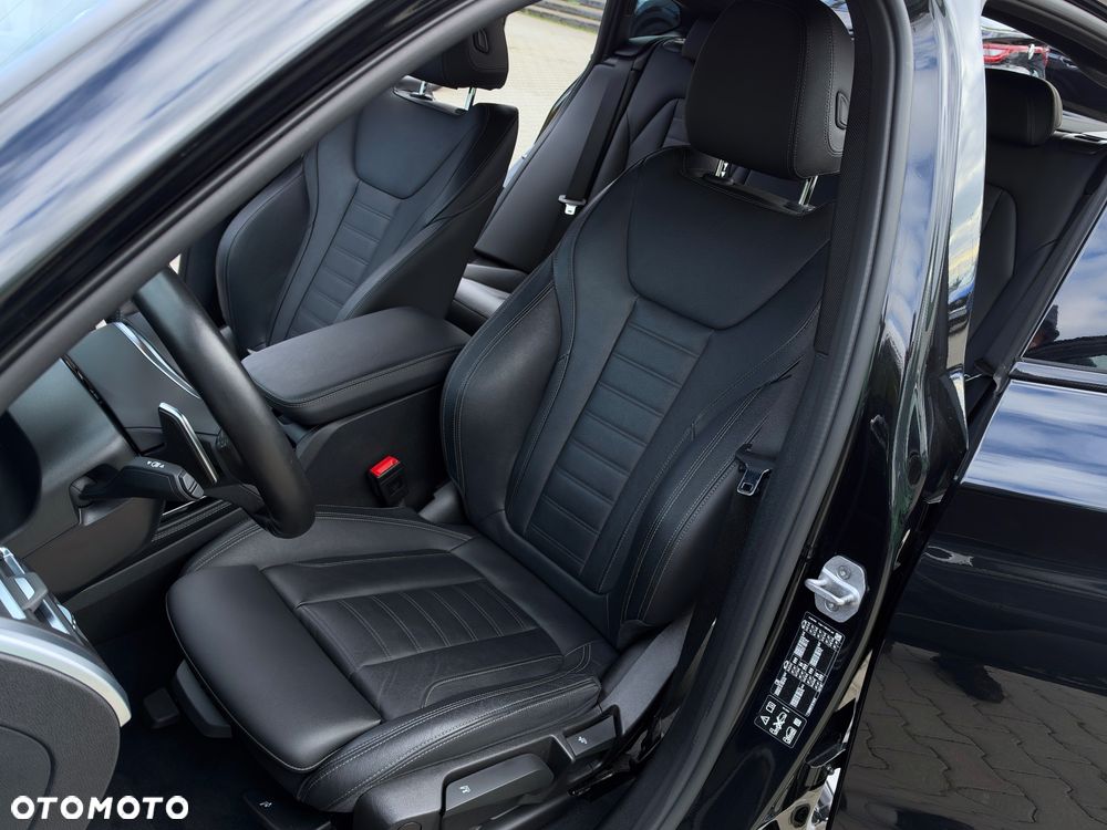 BMW X4 xDrive20i M Sport - 35