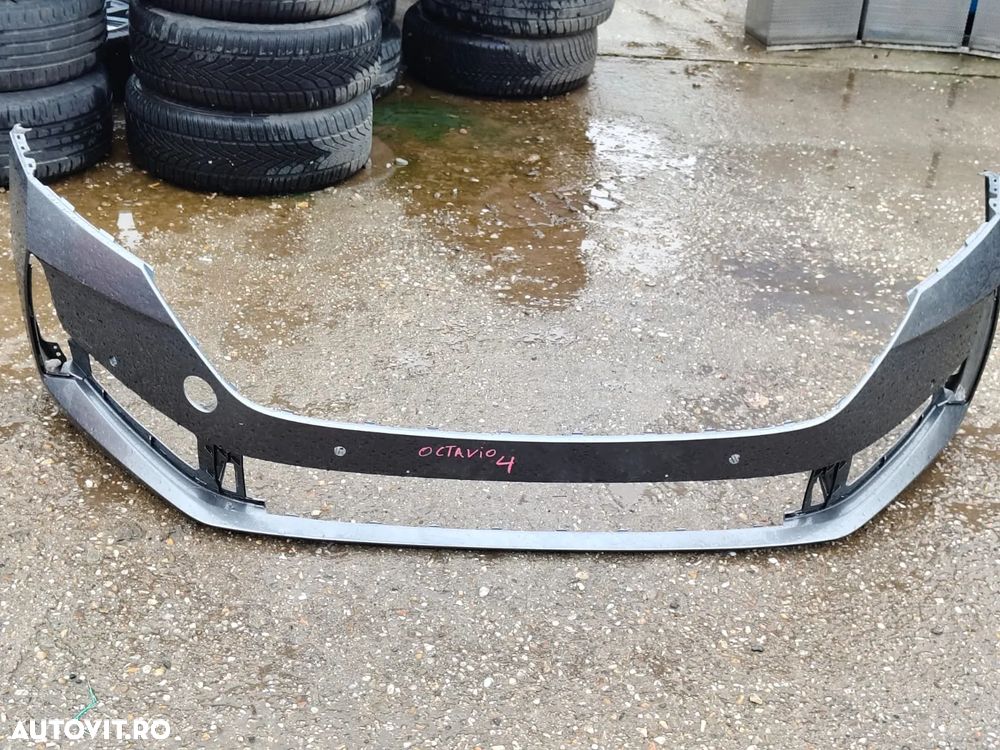 Bara fata Skoda Octavia 4 an 2020 2021 2022 2023